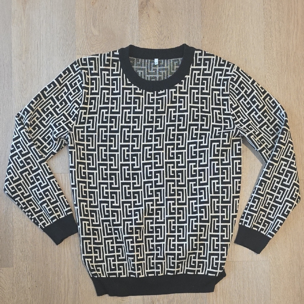 Balmain Black and White Geometric Crewneck Sweater